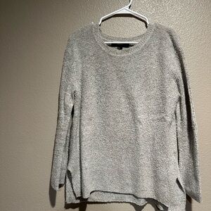 Forever 21 Gray Crew Neck Sweater Soft Knit